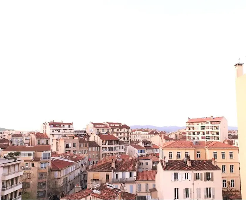 Studio -Centre-Ville- Entree Autonome Marseille Apartment